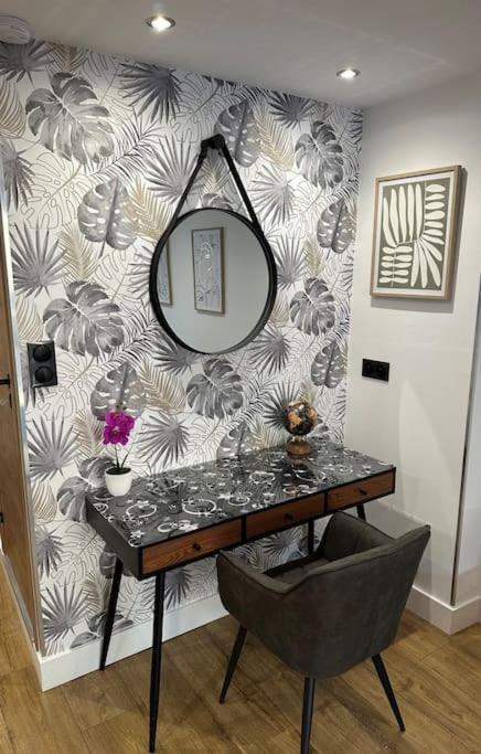 Le Briand Appartement 4Etoiles Nancy Thermal Cosy Avec Terrasse Wifi Exterior photo